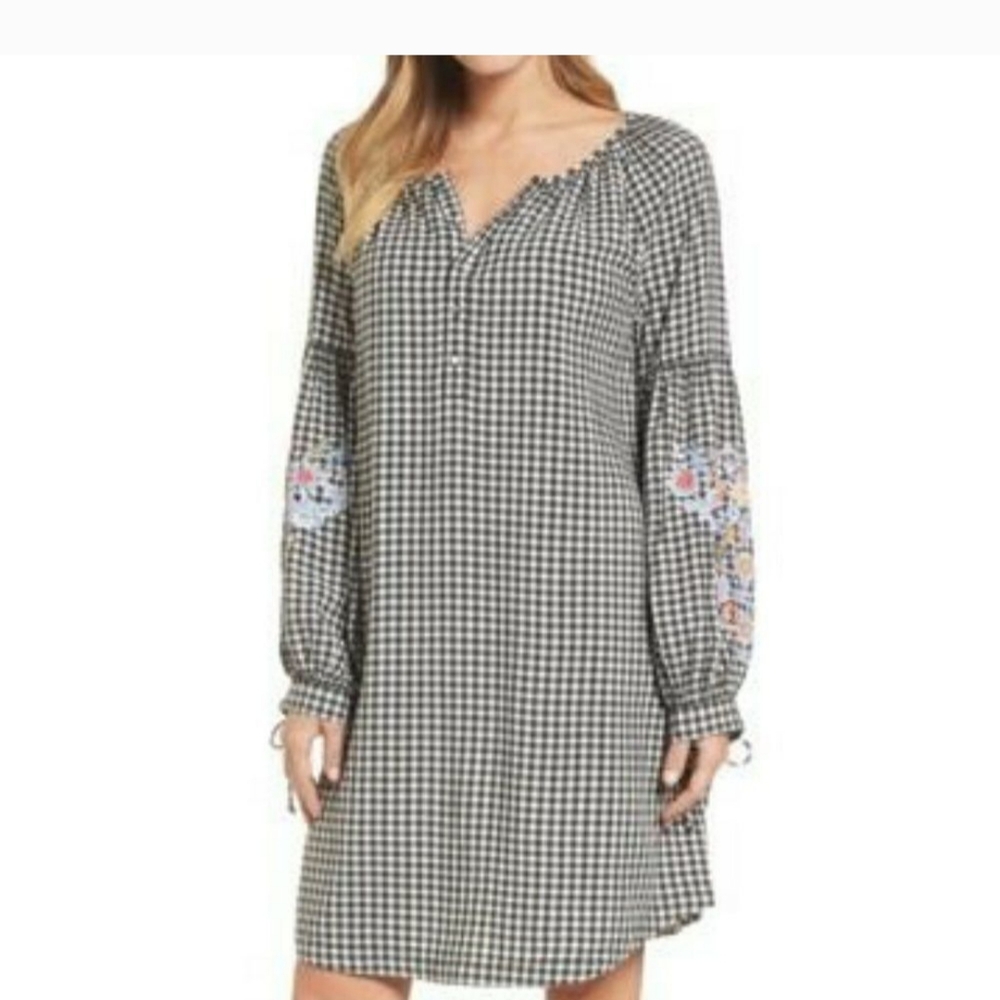 Nordstrom Caslon Gingham Long Sleeve Dress  Embroidered Size M Fall Vibes